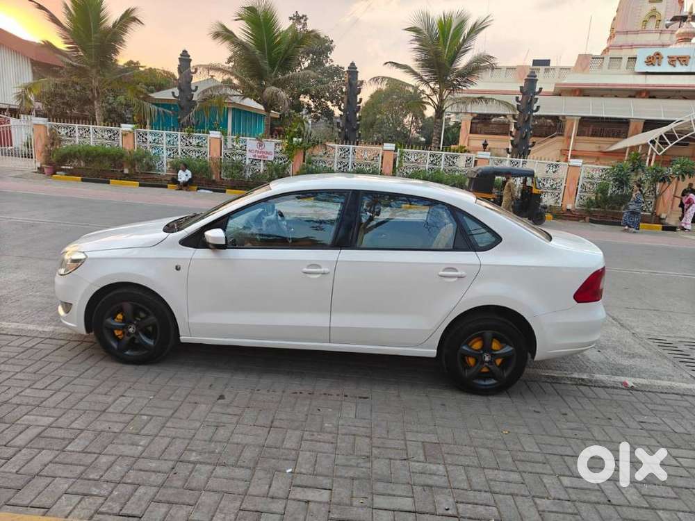 Skoda Rapid 2013-2016 1.6 Mpi At Ambition Plus, 2015, Petrol