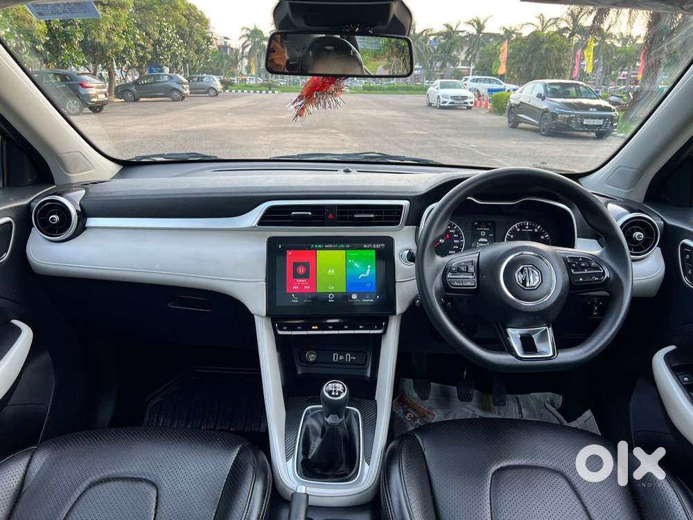 Mg Astor Shine 1.5 Mt (ivory), 2025, Petrol