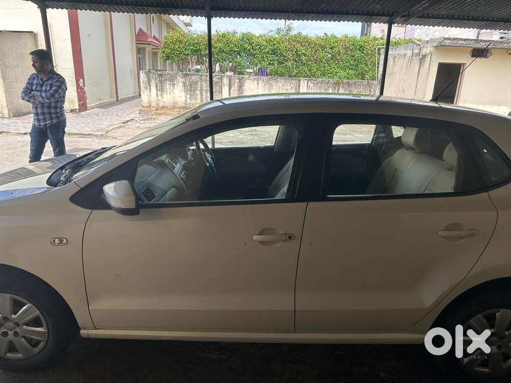 Volkswagen Polo Diesel Manual 2012