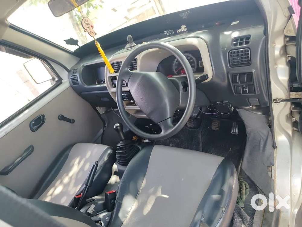 Maruti Suzuki Eeco 2013 Petrol 400000 Km Driven