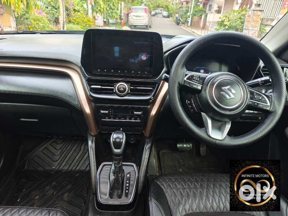 Maruti Suzuki Grand Vitara 1.5 Alpha Plus Intelligent Hybrid Ecvt, 2..