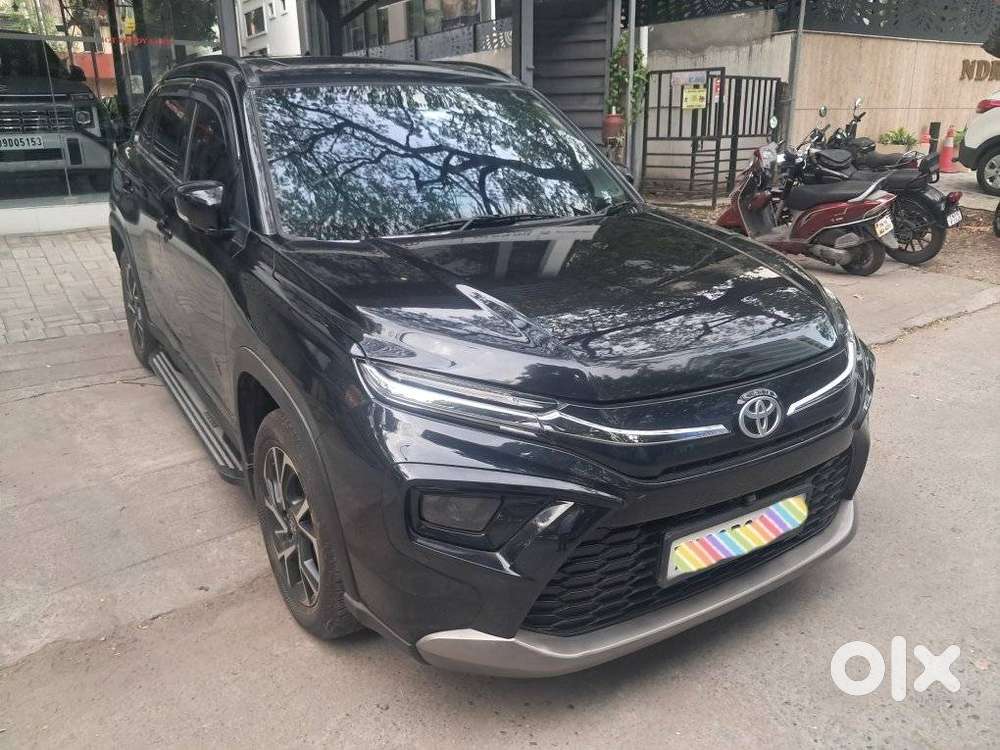 Toyota Urban Cruiser Hyryder 1.5 V Neo Drive, 2023, Petrol