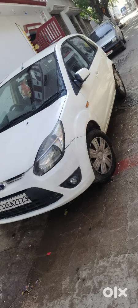 Well Maintion  My Ford Figo Top Mod Good Runiing High Pikup Arjent Sel
