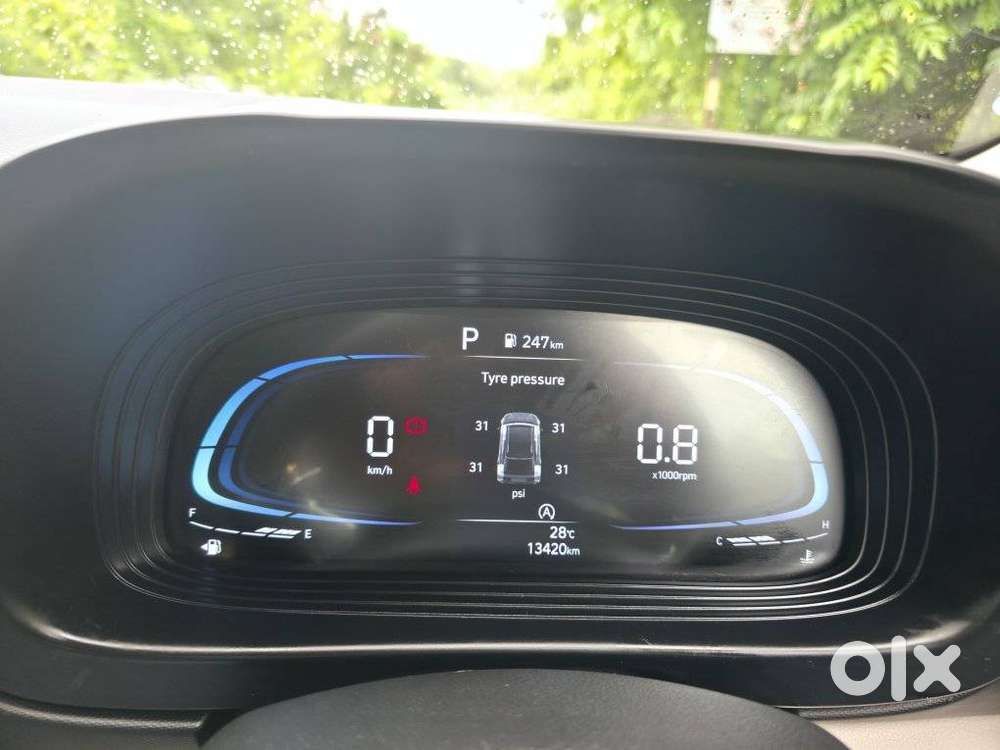 Hyundai Venue 1.0 S (o) Turbo Dct, 2024, Petrol