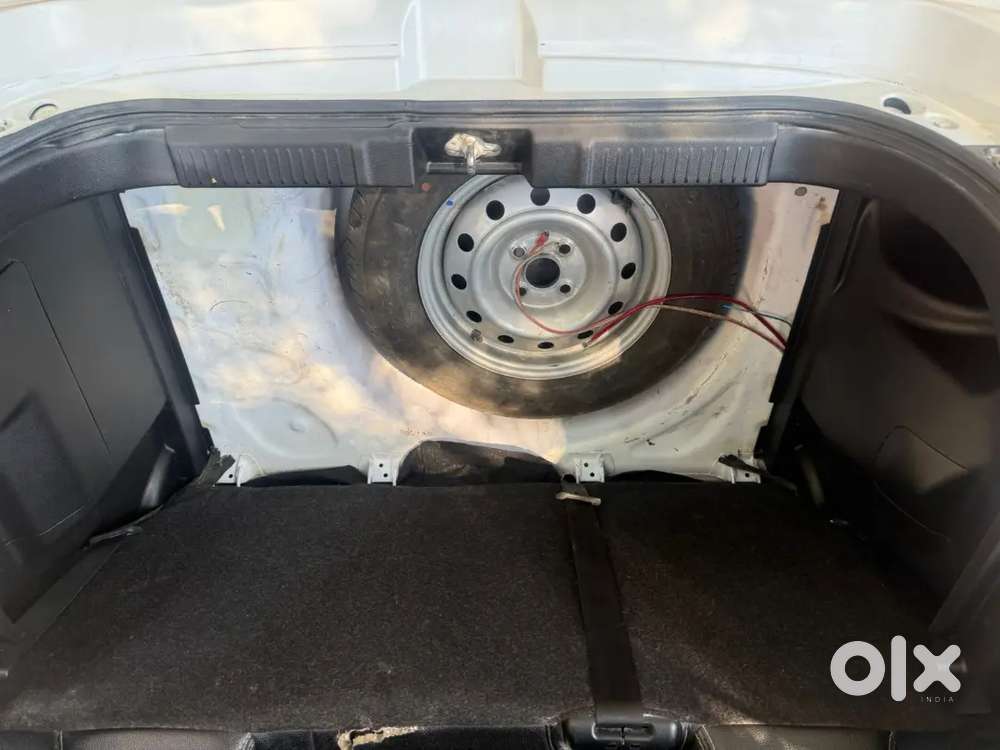 Maruti Suzuki Swift 2024 Petrol Well Maintained