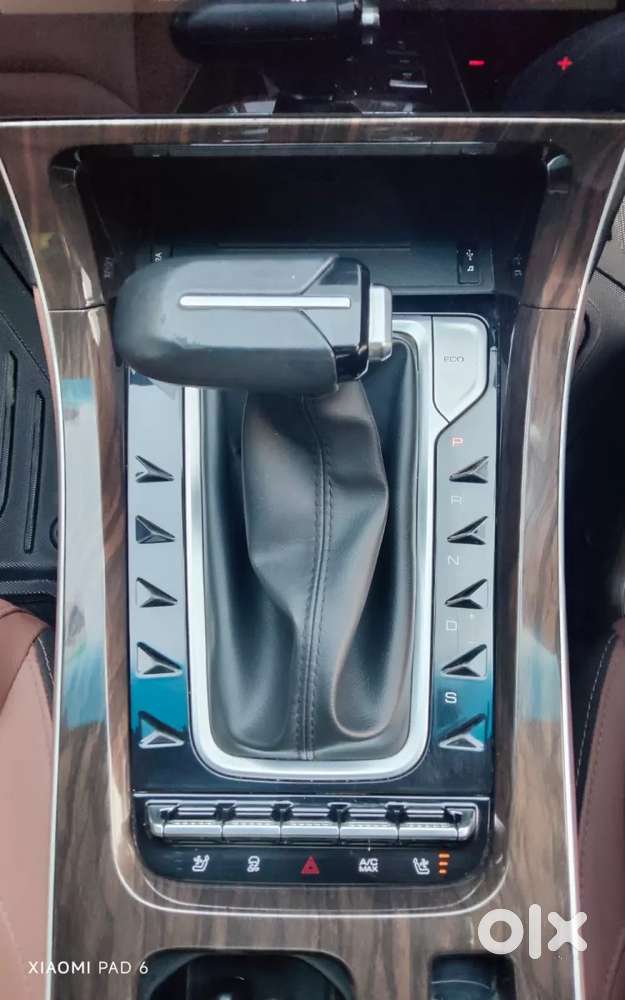 Mg Hector Plus Sharp Pro 1.5 Turbo Petrol Cvt 7 Str, 2024, Petrol