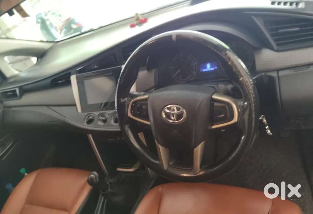 Toyota Innova Crysta 2019 Diesel 235000 Km Driven Quarter Tax Vehicle