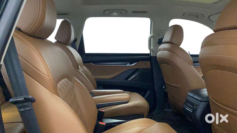 Mg Gloster Savvy 7 Seater, 2023, Diesel