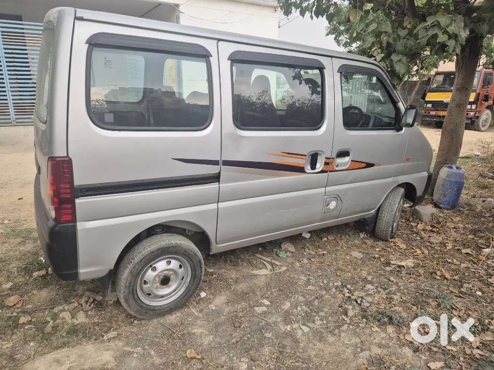 2022  Eeco  5 Seats Ac   1 Oner