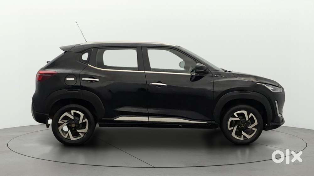 Nissan Magnite 1.0 Xv, 2022, Petrol