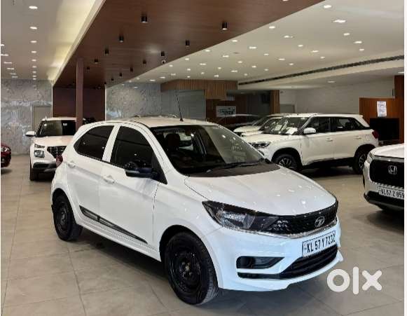 Tata Tiago 1.05 Revotorq Xt, 2022, Petrol