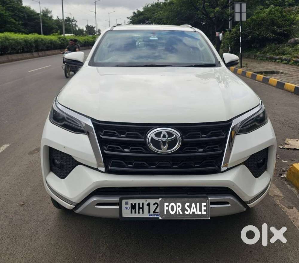 Toyota Fortuner 4x2 At 2.7 Petrol, 2022, Petrol
