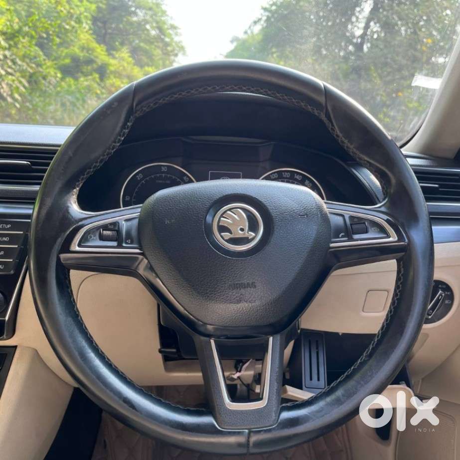 Skoda Superb Style 2.0 Tdi At, 2016, Diesel