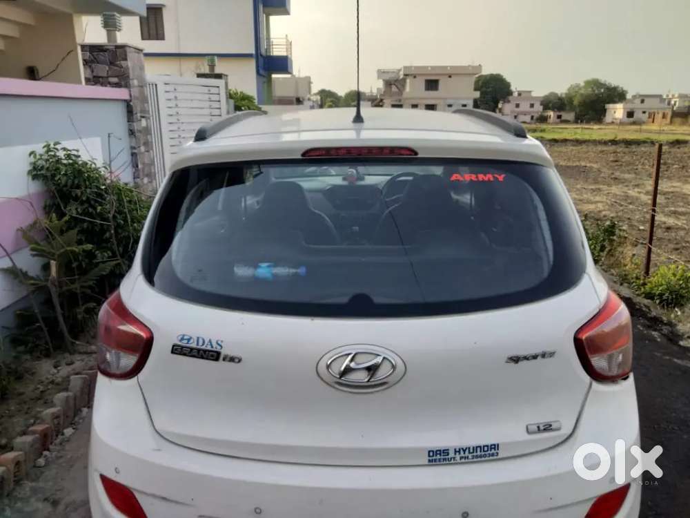 Hyundai Grand I10 2016 Petrol 75000 Km Driven