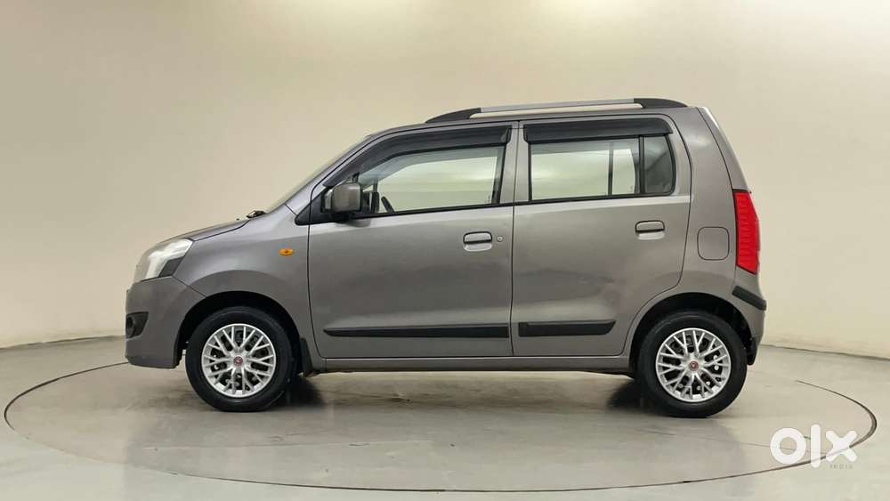 Maruti Suzuki Wagon R 1.0 Vxi (o) Amt, 2016, Petrol