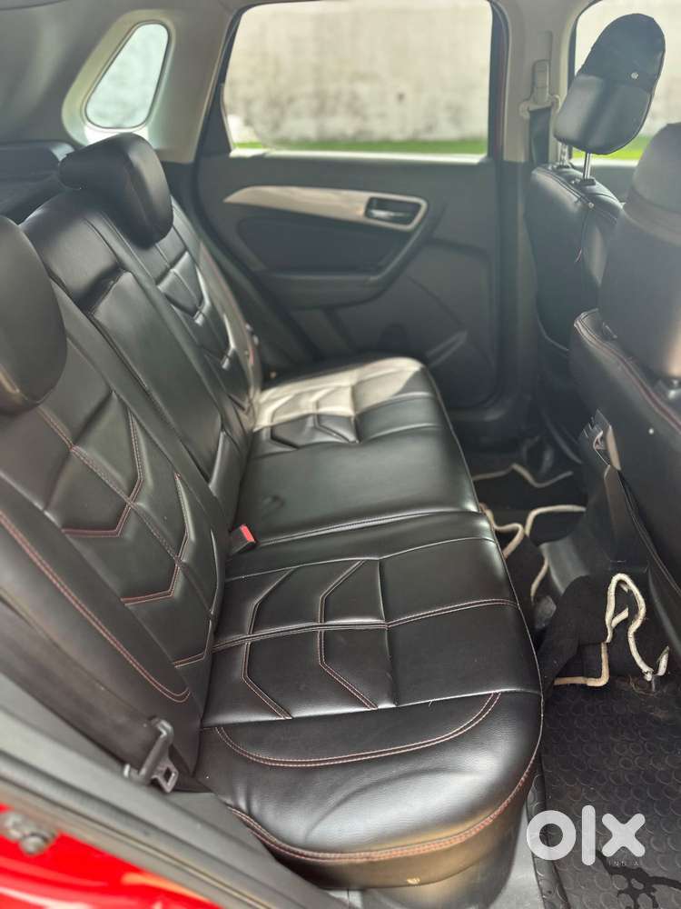 Maruti Suzuki Brezza Zdi+ Dual Tone, 2016, Diesel