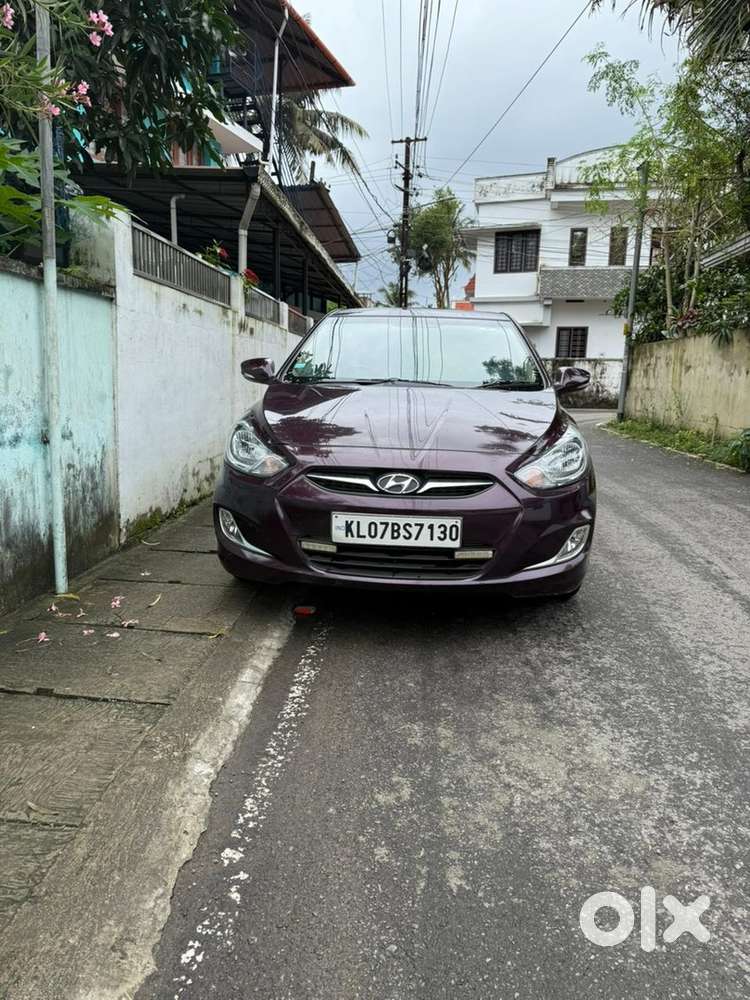Hyundai Verna 2012 Petrol Well Maintained