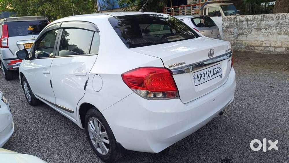 Honda Amaze, 2013, Diesel
