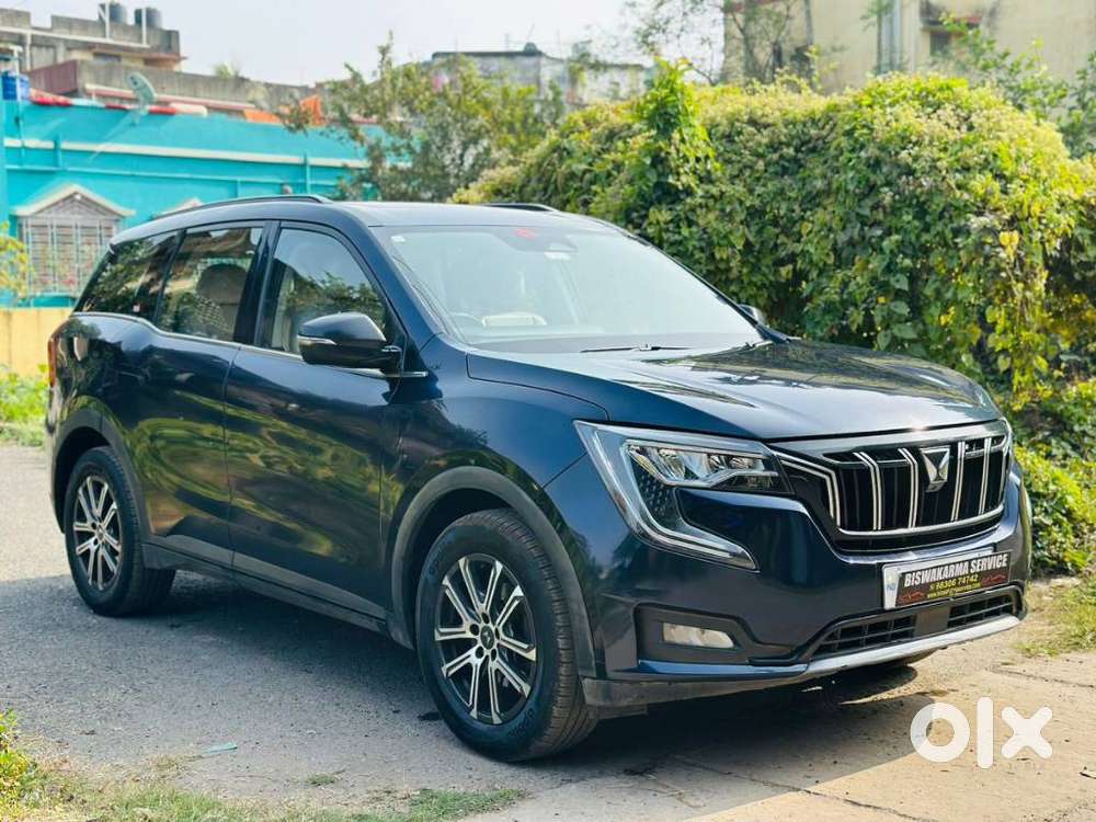 Mahindra Xuv700 2.0 Ax 7 Petrol Mt Str, 2022, Petrol