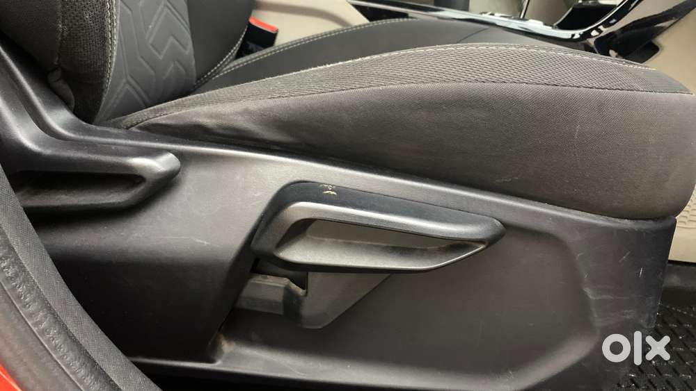 Tata Nexon 1.2 Revotron Xza Plus Premium, 2022, Petrol