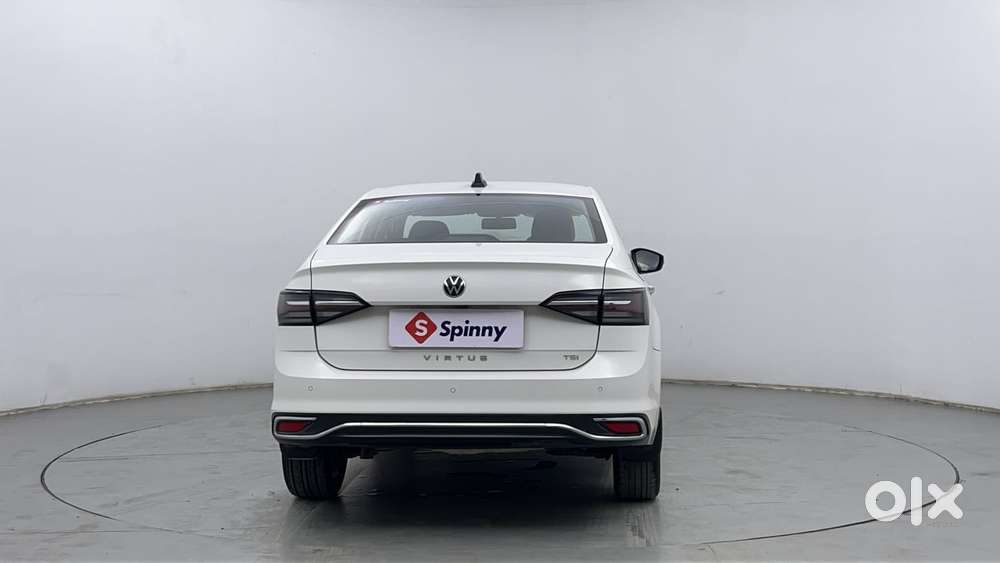 Volkswagen Virtus Highline Plus 1.0 Tsi At, 2022, Petrol