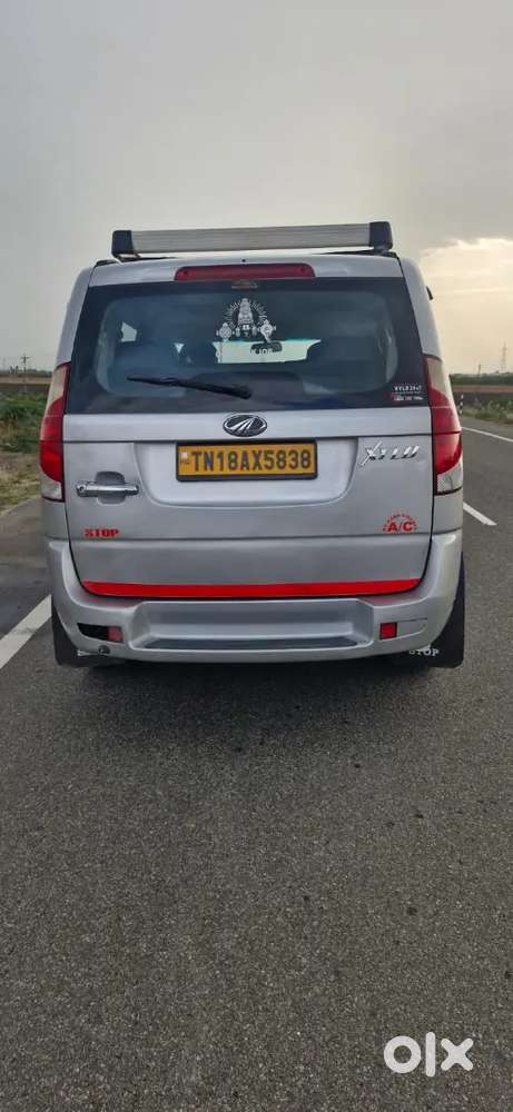 Mahindra Xylo 2018