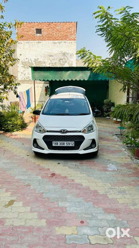 Hyundai Grand I10 2017 Diesel Well Maintained