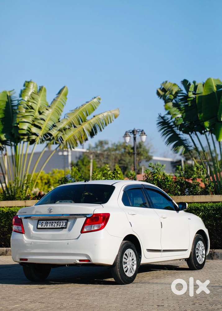 Maruti Suzuki Swift Dzire Amt Vdi, 2017, Diesel