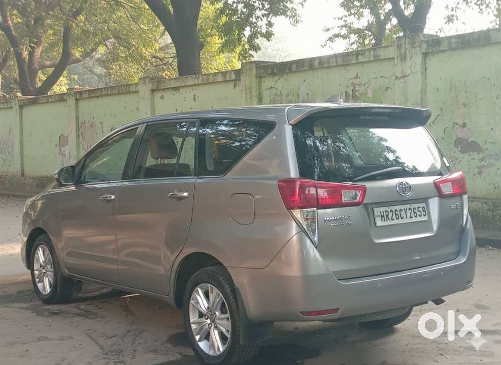 Toyota Innova Crysta 2.7 Zx At, 2016, Petrol