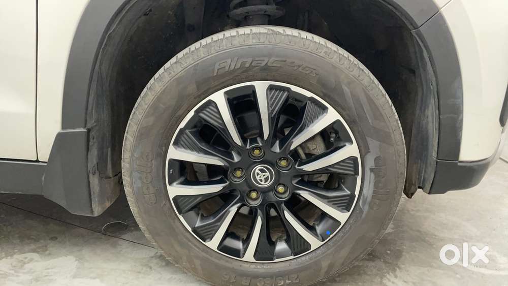 Toyota Urban Cruiser 1.5 Premium Grade At, 2022, Petrol