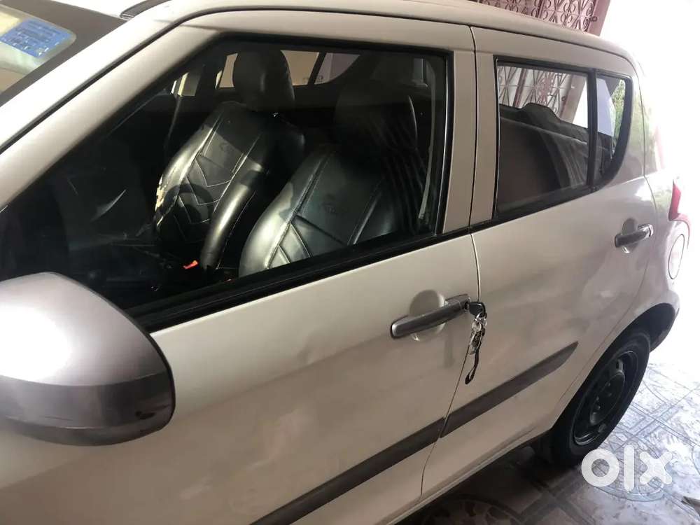 Maruti Suzuki Swift 2012 Lxi