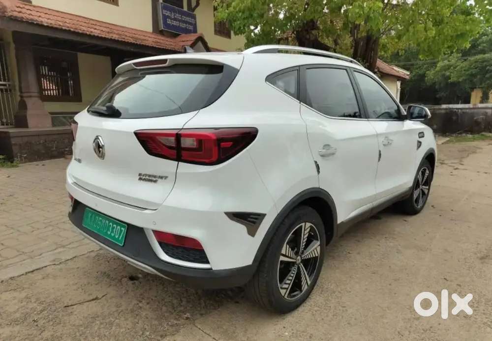 Mg Zs Ev Neetly Maintened