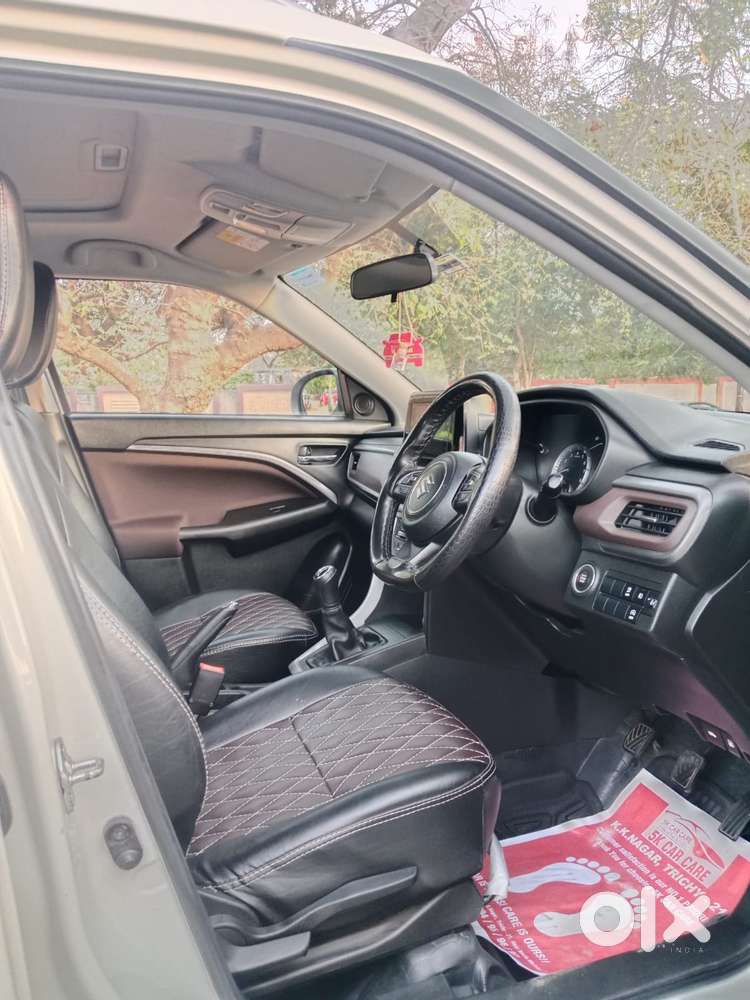 Maruti Suzuki Brezza 1.5 Zxi Smart Hybrid, 2023, Petrol