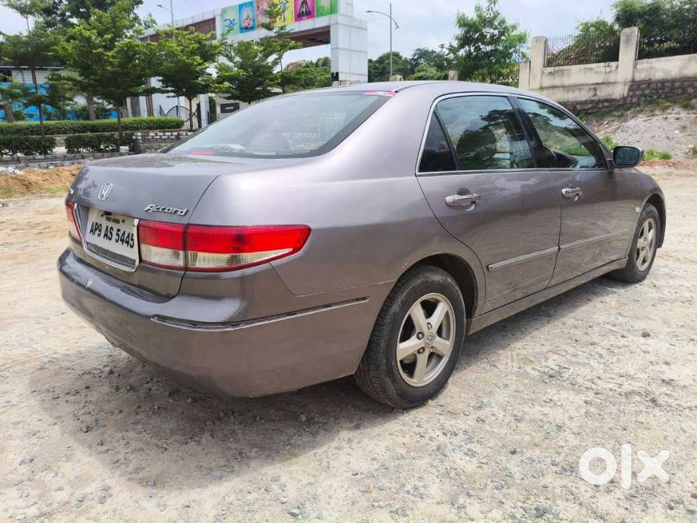 Honda Accord 2.3 Vti L At, 2003, Petrol