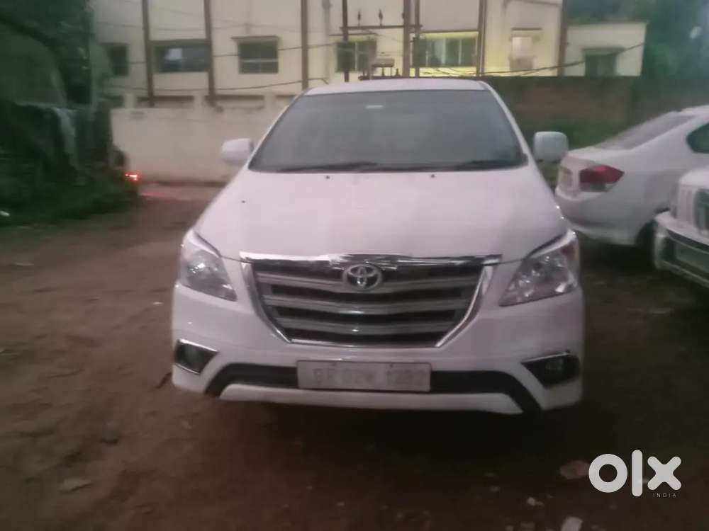 Toyota Innova 2013 Diesel Well Maintained