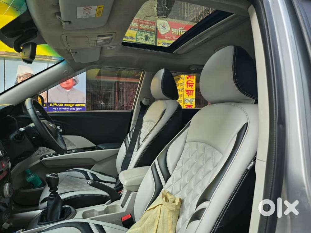 Mahindra Xuv300 W8 Option, 2019, Petrol