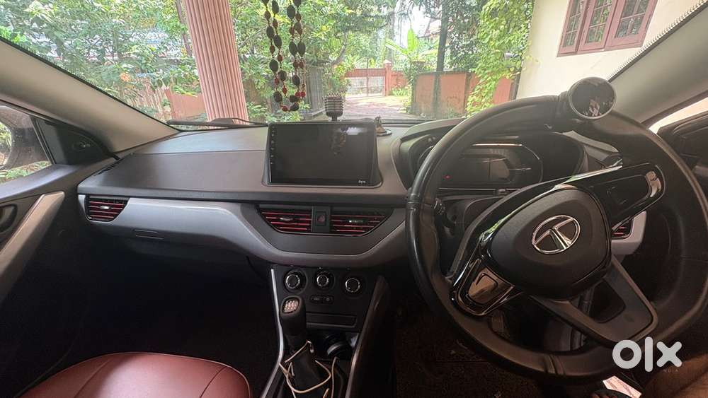 Tata Nexon Petrol 2021 Car Manual
