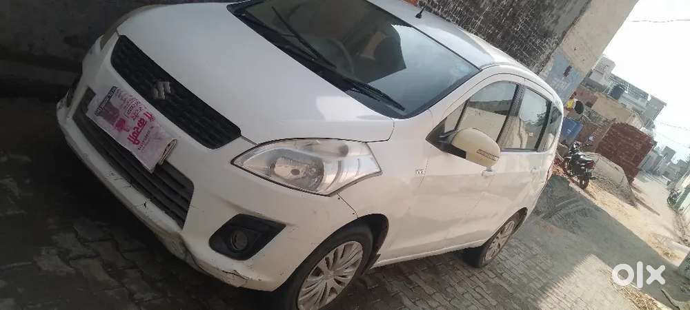 अर्टिगा गाड़ी है2012 दिसम्बर की।एक्सचेंज भी कर लेंगे किसी वैगन आर से