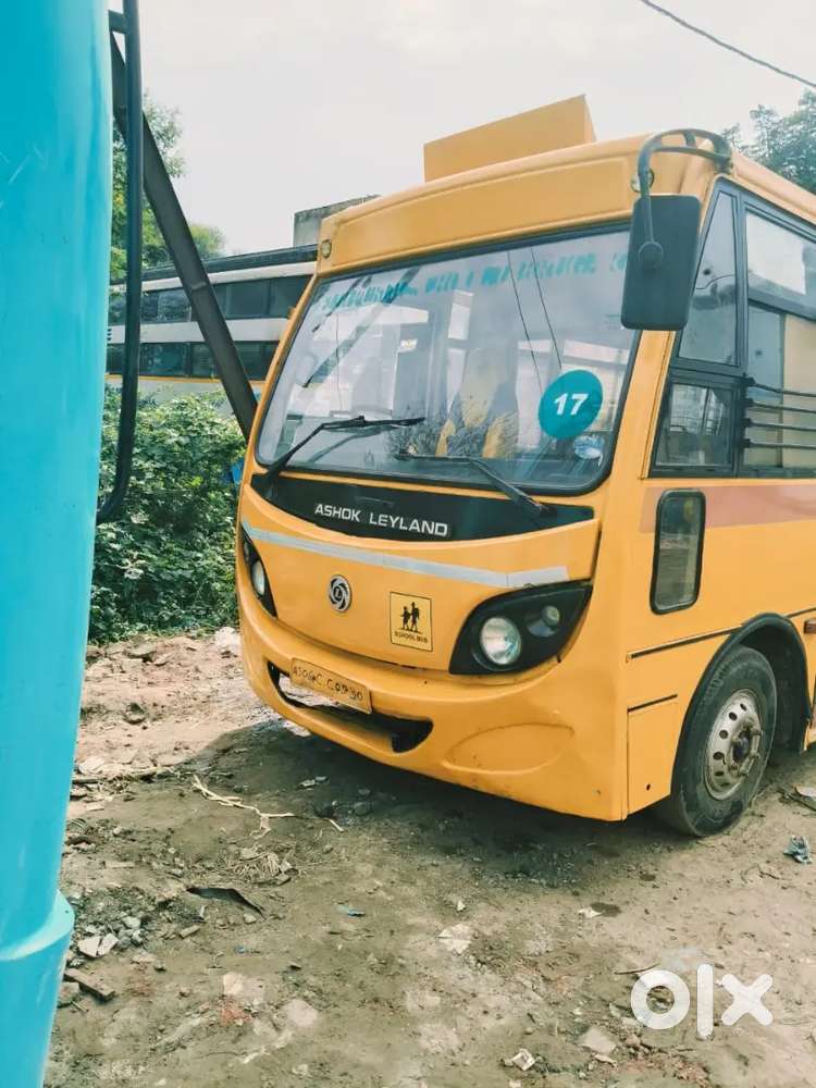 Ashok Leyland Lx,Model = 2022,Seater = 52,Showroom condition