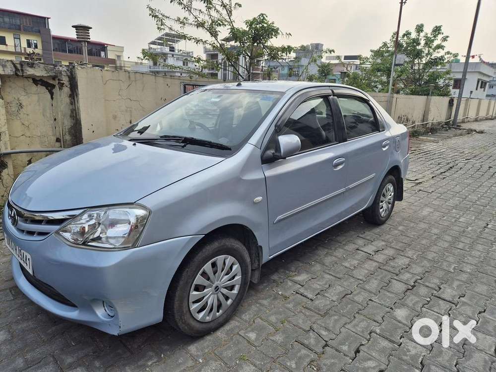 Toyota Etios 2011 Petrol Well Maintained