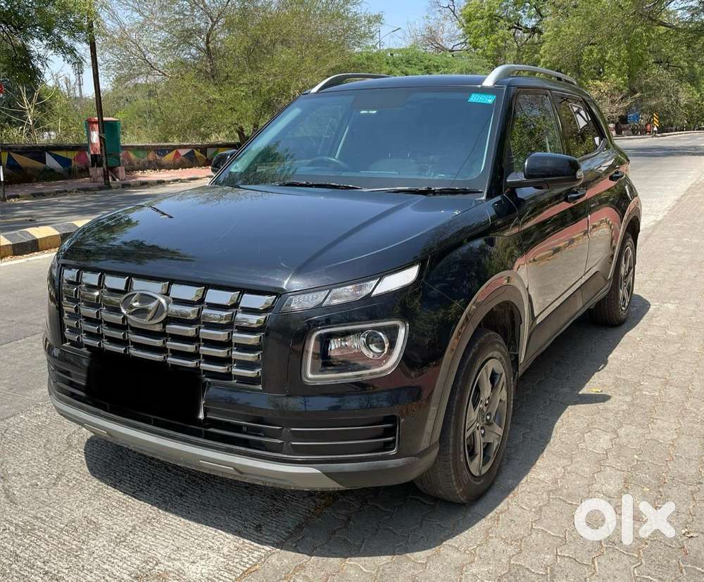 Hyundai Venue S (o) 1.2 Petrol Knight Edition, 2023, Petrol
