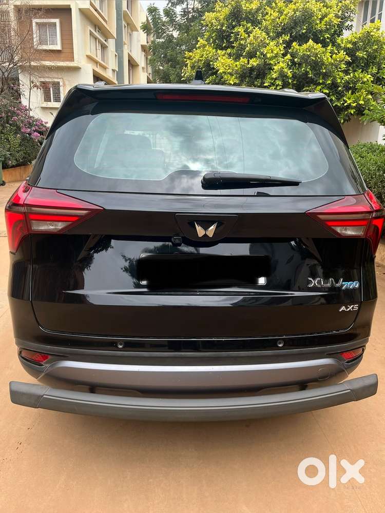 2025 Mahindra Xuv700 Ax5 7seater. Well Maintained. Only 4000kms Driven