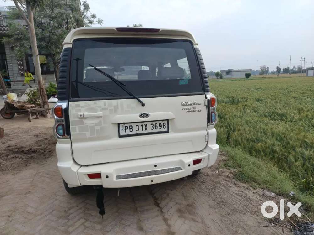 Mahindra Scorpio 2014 Diesel Well Maintained