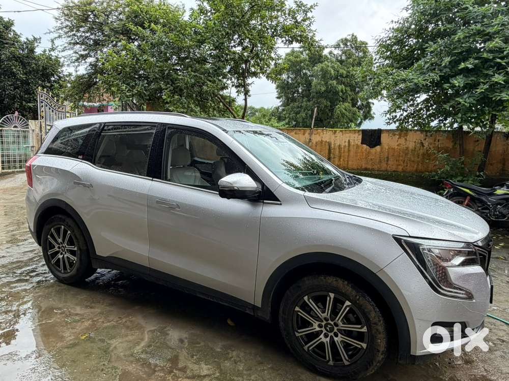 Mahindra Xuv700 Petrol 2026