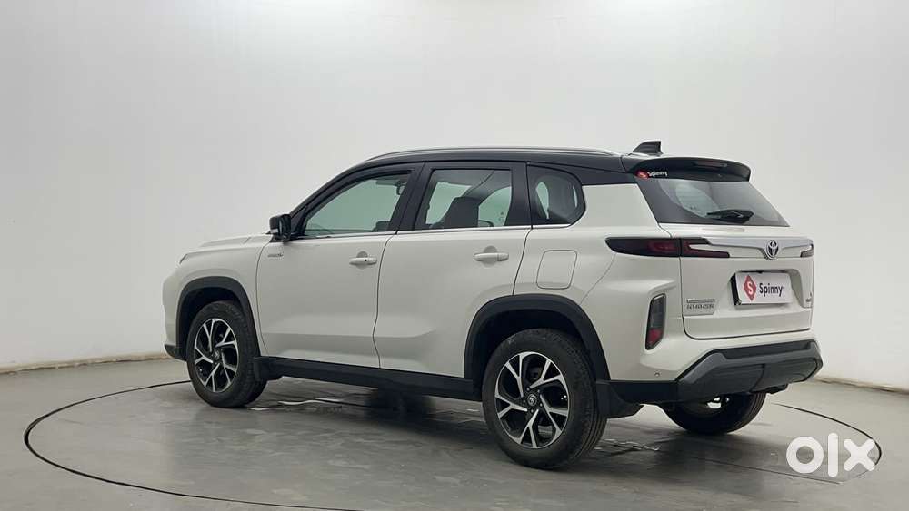 Toyota Urban Cruiser Hyryder V Hybrid Aero Edition, 2023