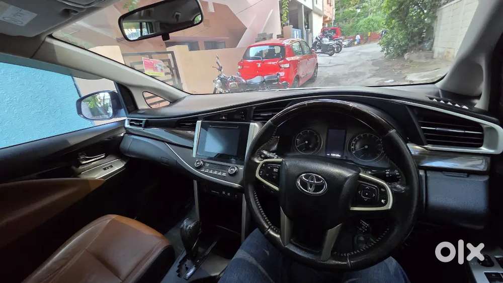 Toyota Innova Crysta Diesel 2018