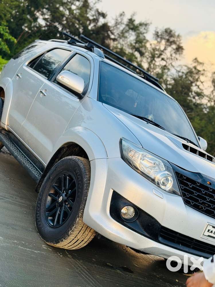 Toyota Fortuner Diesel 2012