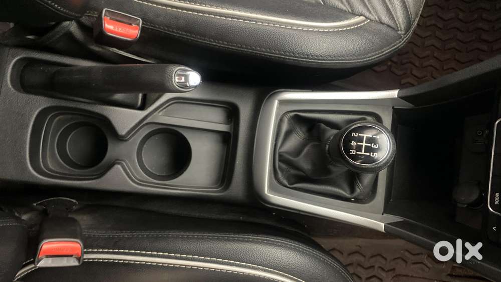 Maruti Suzuki Vitara Brezza 1.5 Vxi, 2021, Petrol