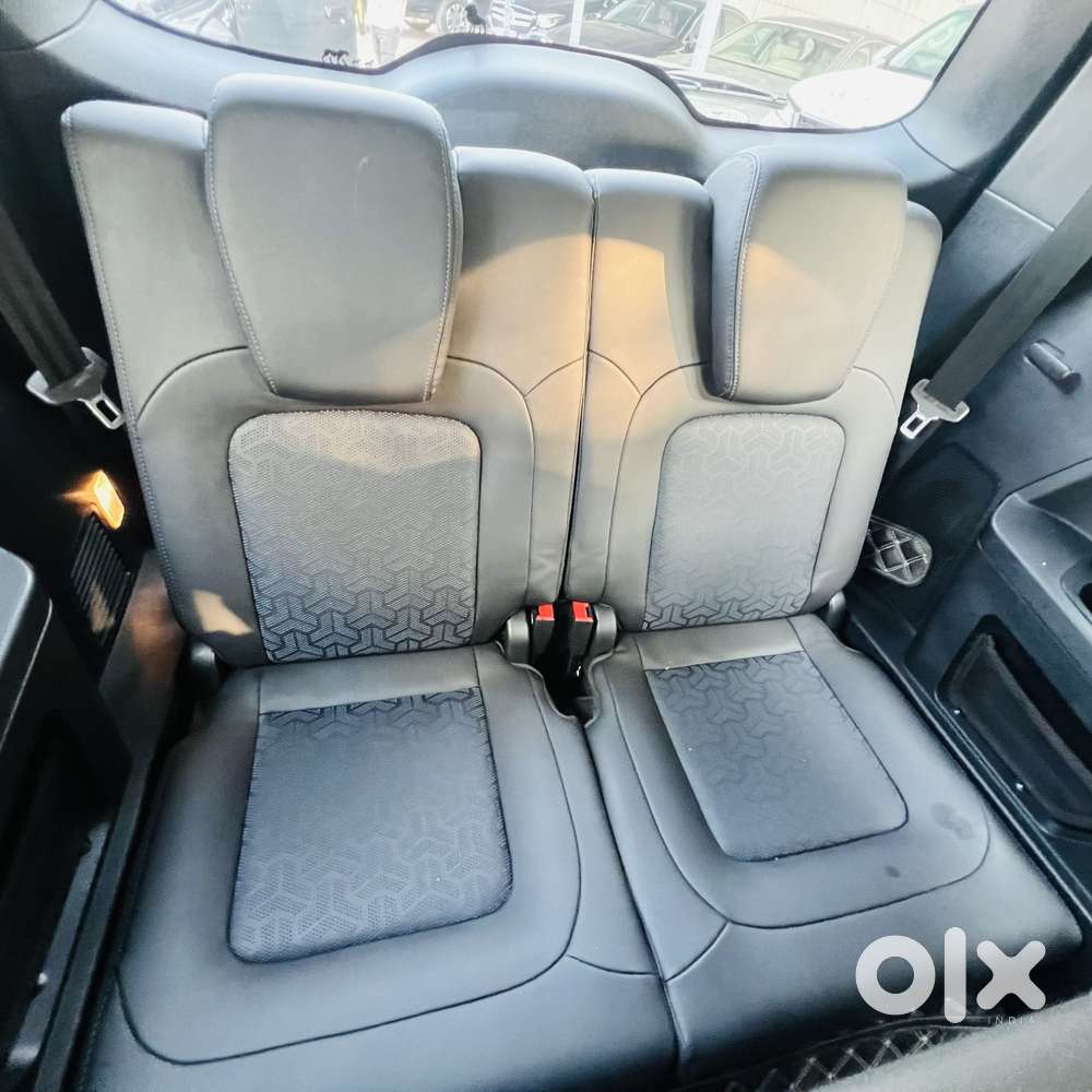 Tata Safari Pure Plus S Dark Edition, 2024, Diesel