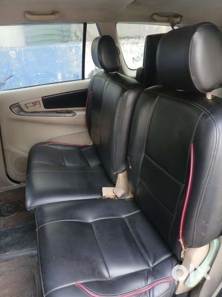 Toyota Innova 2.5 G 2011